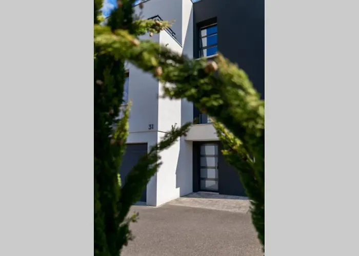 La Villetta S Riedisheim - Appartement De Standing *